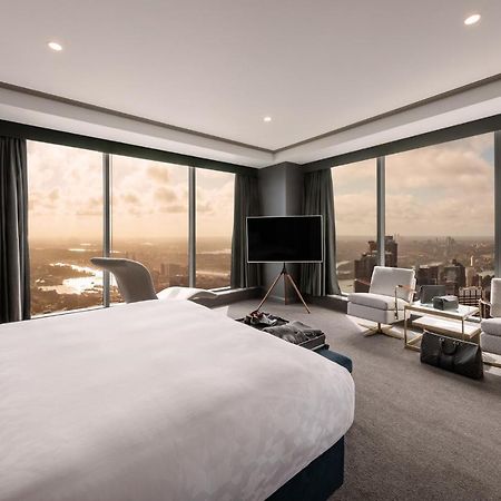 Meriton Suites World Tower, Sidney Exterior foto A bedroom at the hotel