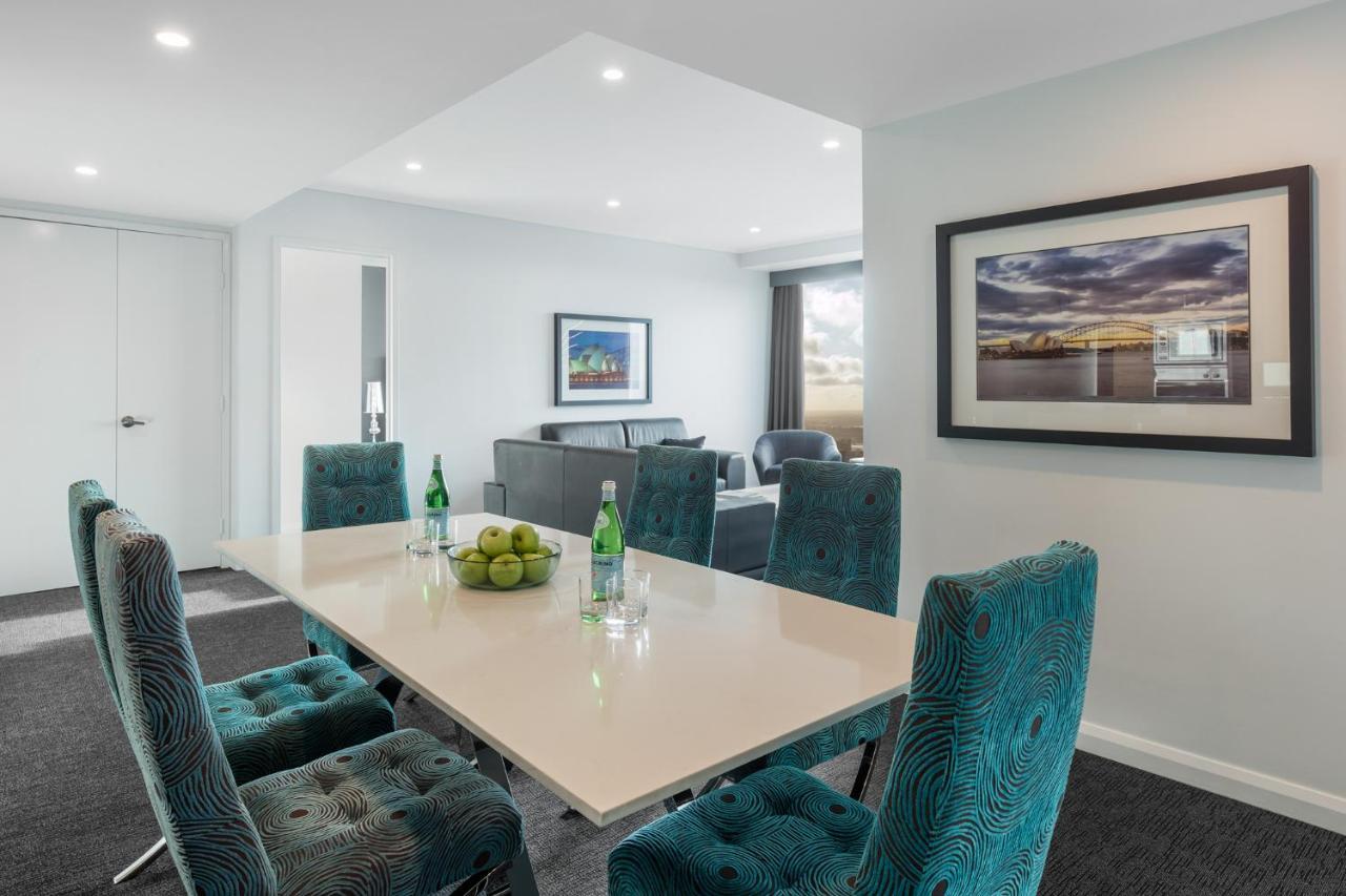 Meriton Suites World Tower, Sidney Exterior foto The Boardroom at the National Waterfront Centre